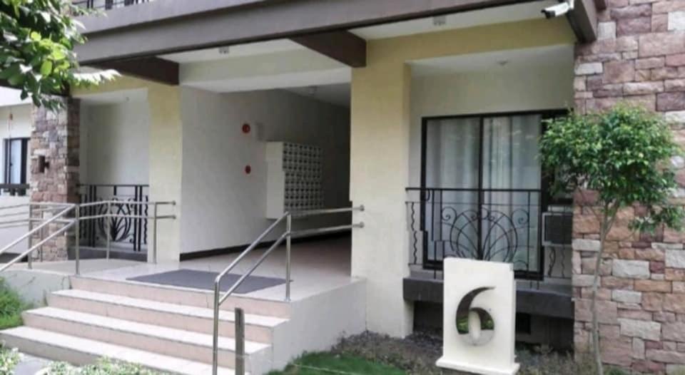 Apartelle D' Oasis Davao Exterior photo